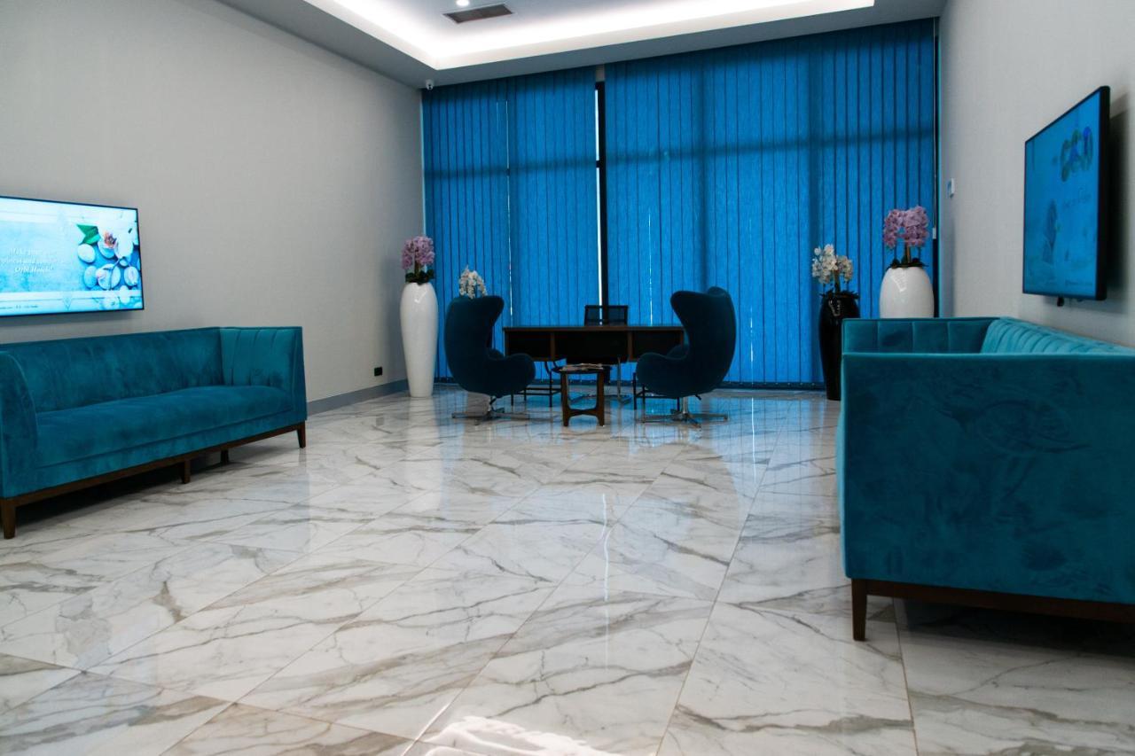 Orbi City - Aparthotel Near The Beach Batumi Exteriör bild