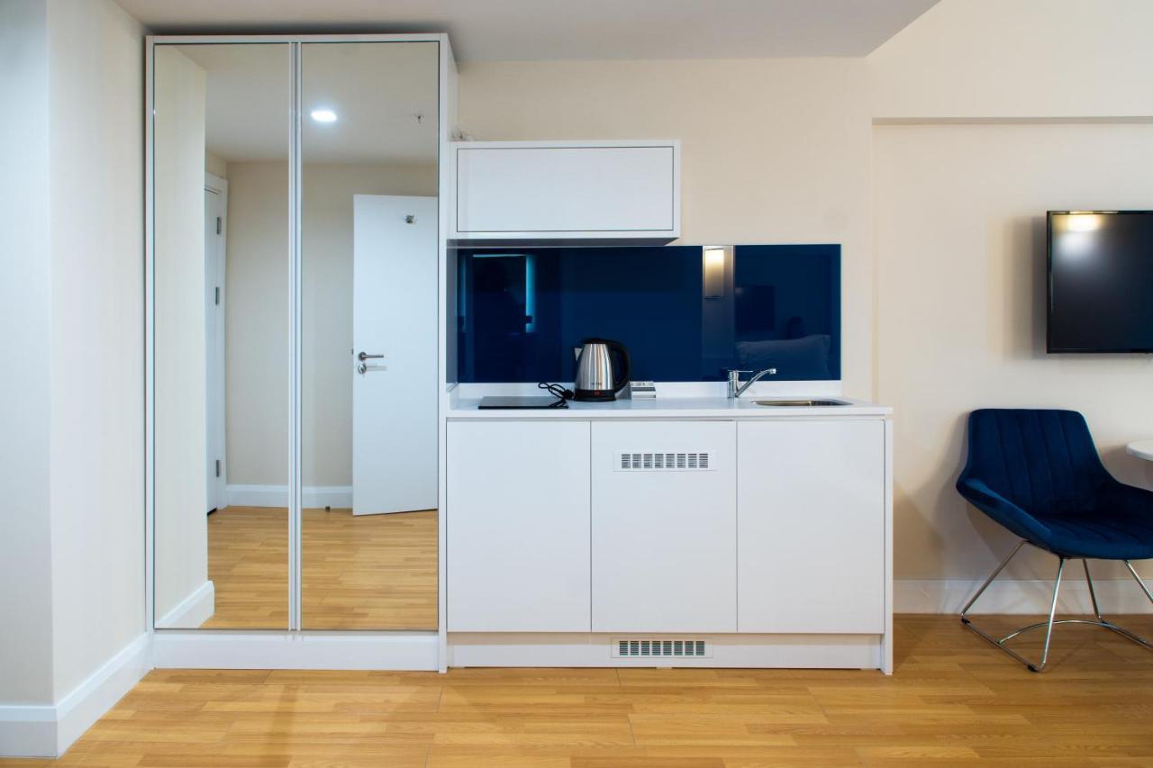 Orbi City - Aparthotel Near The Beach Batumi Exteriör bild